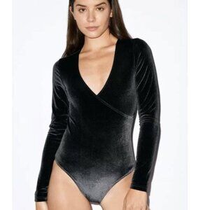 Banana Republic Velvet Bodysuit Wrap Neck Long Sleeve Black Size Large